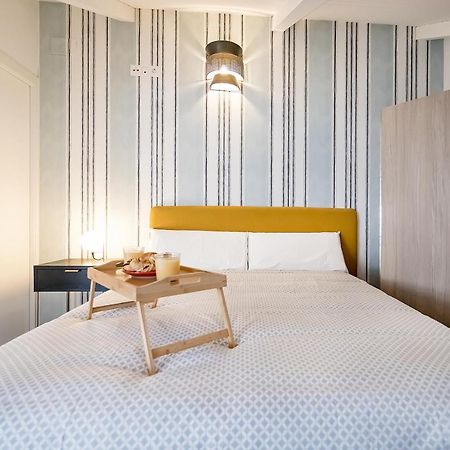 Bhost - Regina IV Apartment Cordoba Ngoại thất bức ảnh